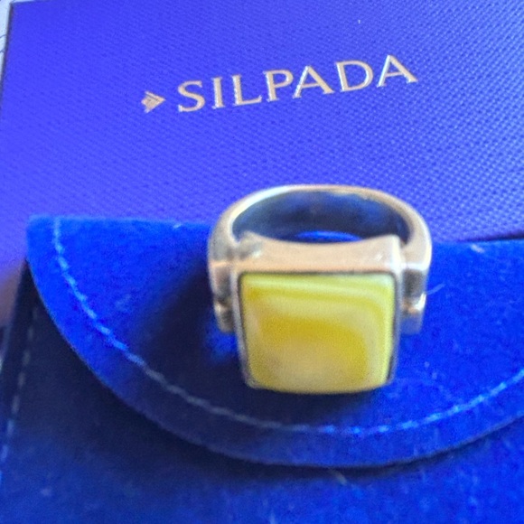 Silpada (retired) sterling silver ring green mother of pearl stone size 6 - Picture 2 of 6